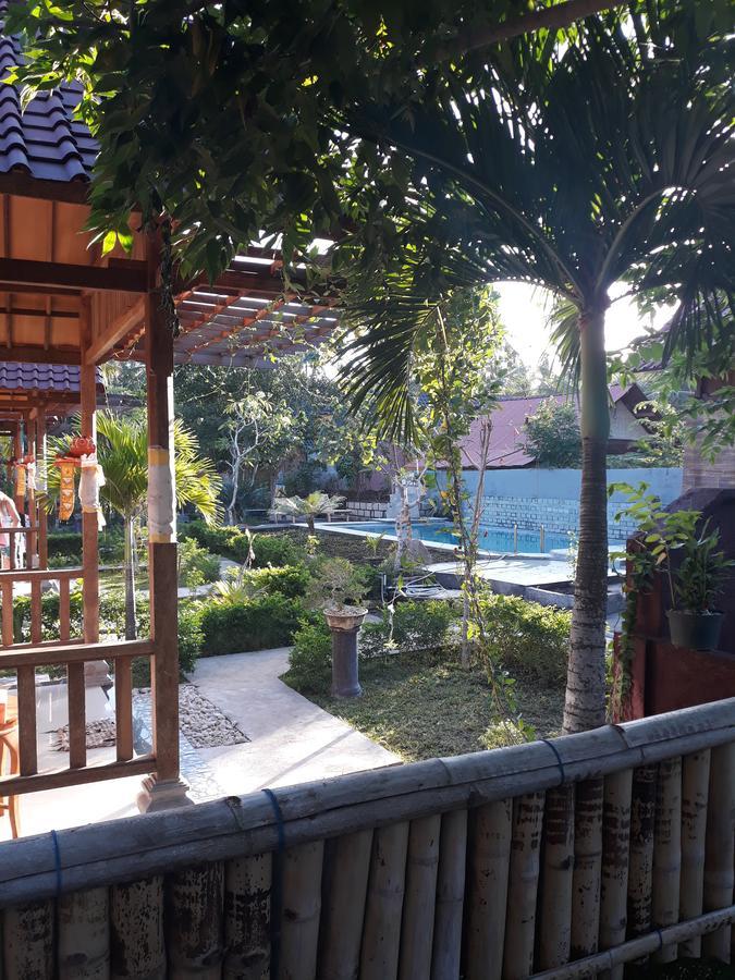 Timbool Bungalow Ped Exterior photo