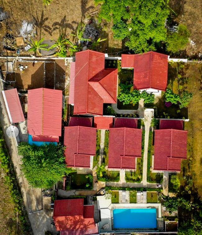 Timbool Bungalow Ped Exterior photo