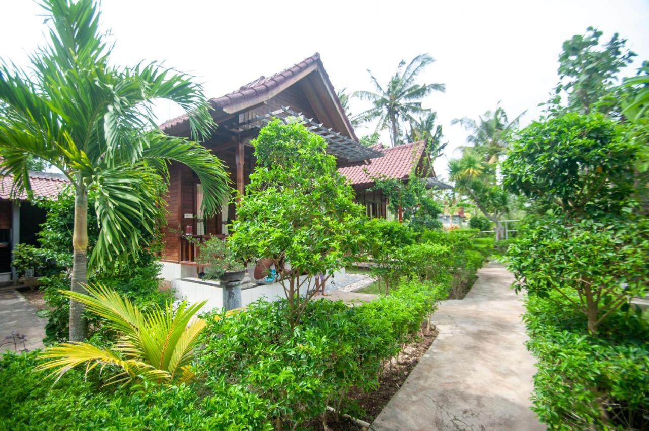 Timbool Bungalow Ped Exterior photo