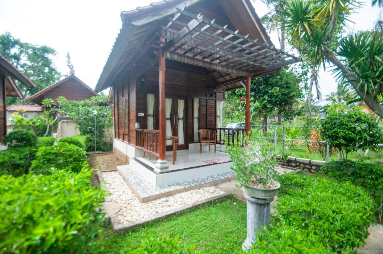 Timbool Bungalow Ped Exterior photo